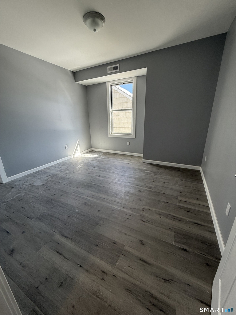 1639 South Avenue - Photo 7