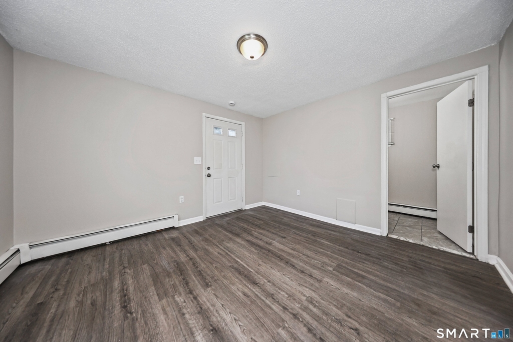 19 Hawkins Street - Photo 1