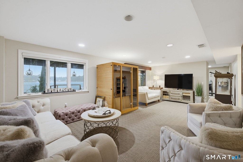 30 Riverside Avenue - Photo 32