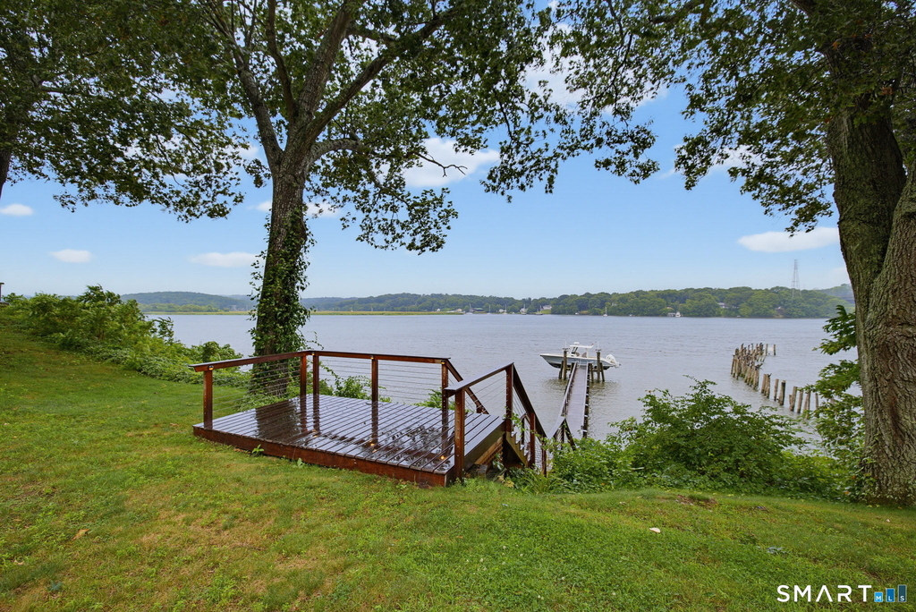 30 Riverside Avenue - Photo 4