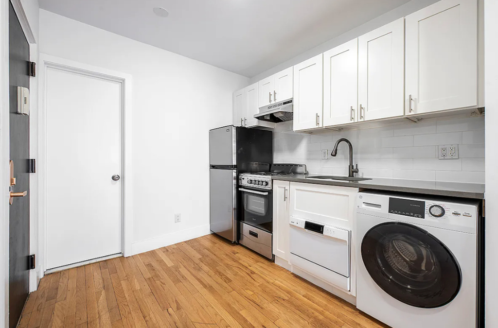   west 19th street - Photo 1