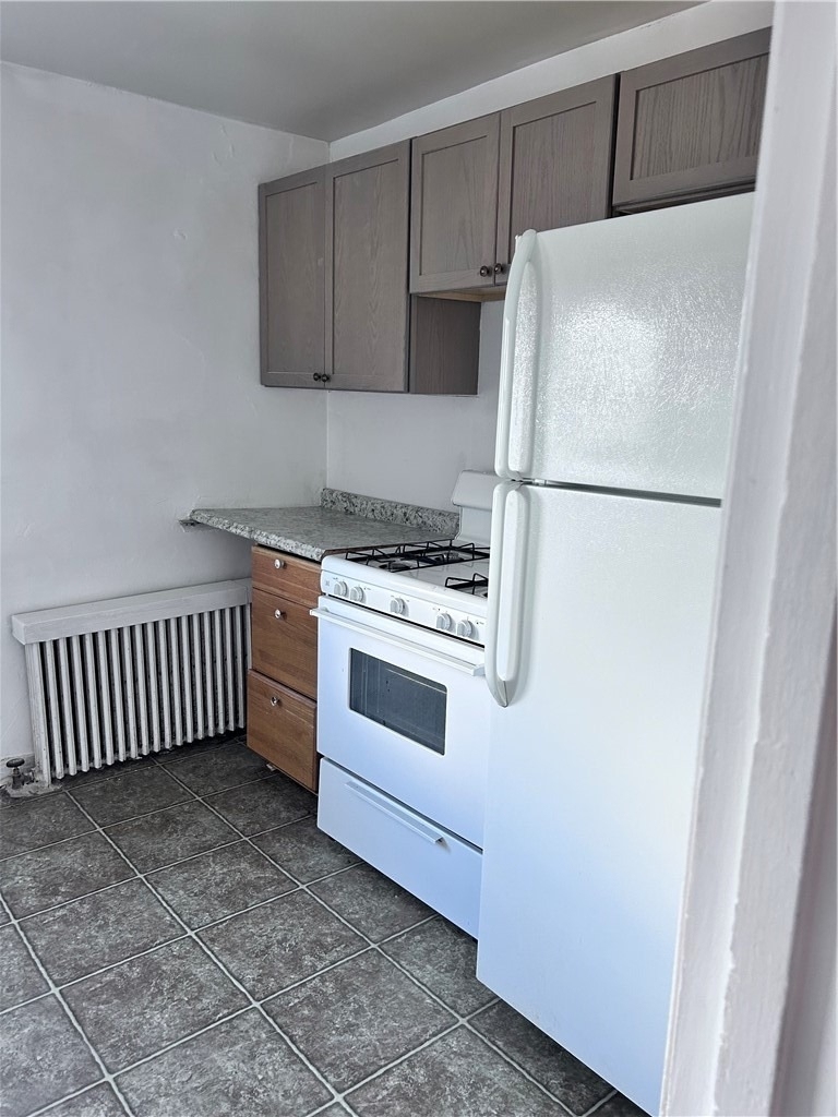 5839 Darlington Rd - Photo 2