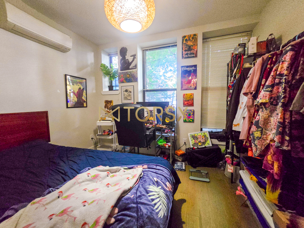 1283 Nostrand Avenue - Photo 2