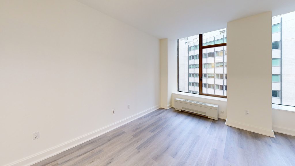 10 Hanover Square - Photo 3