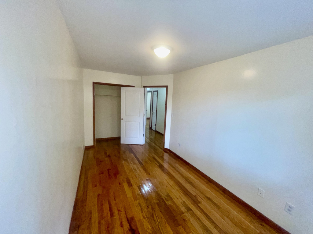 766 East 224th Street - Photo 17