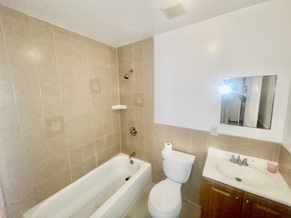 766 East 224th Street - Photo 8