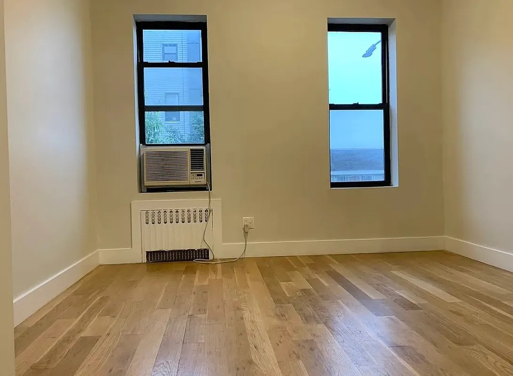 338 Melrose Street - Photo 5