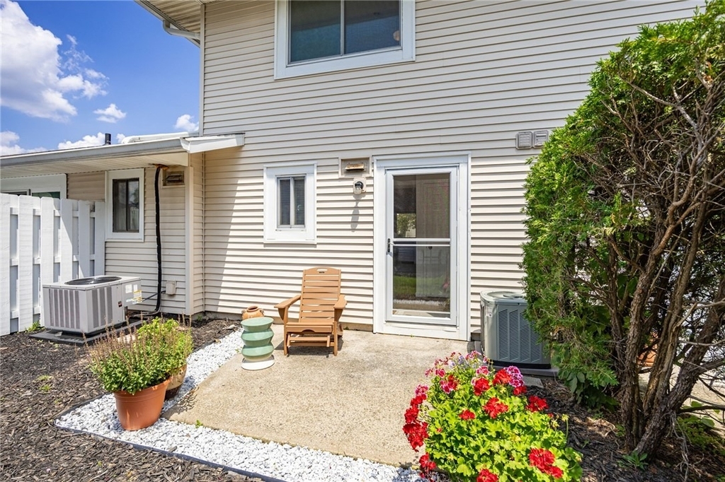 678 Eastbrooke Lane - Photo 21