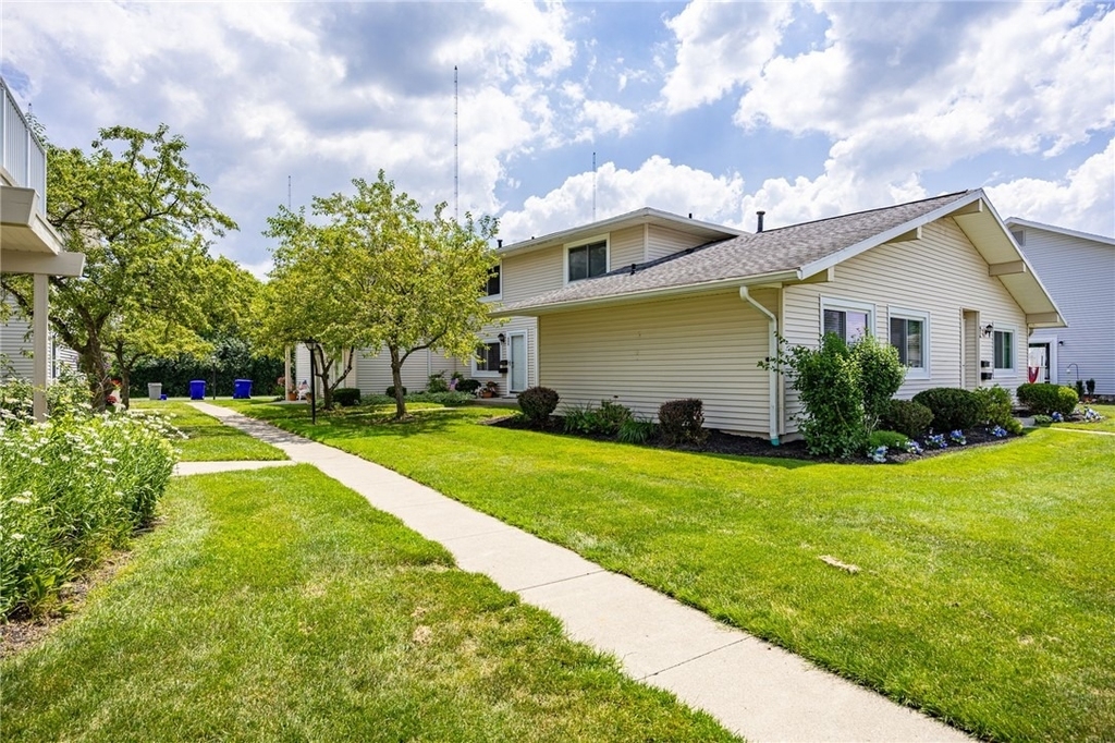 678 Eastbrooke Lane - Photo 24