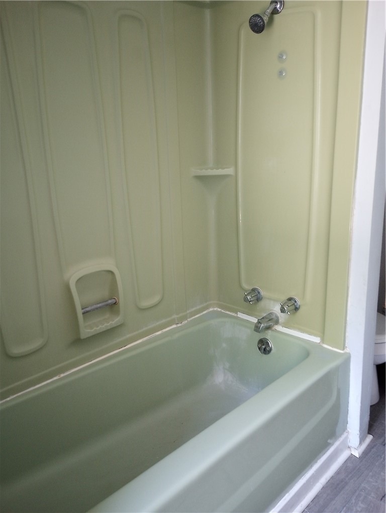 410 Linden Place - Photo 16