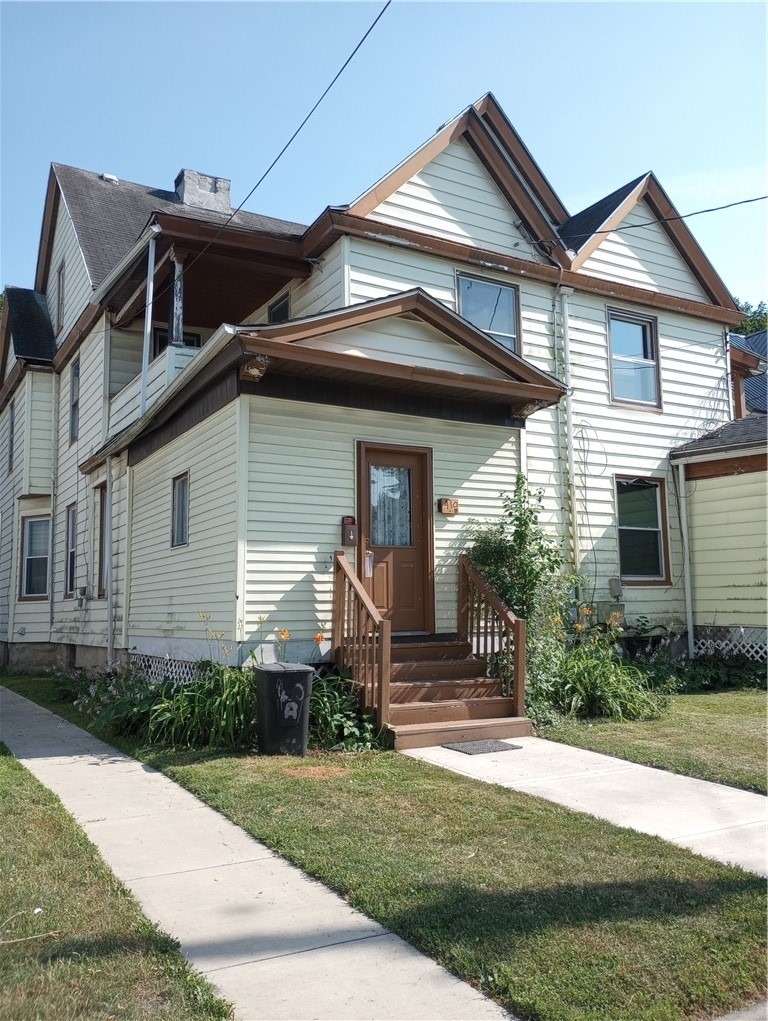 410 Linden Place - Photo 0