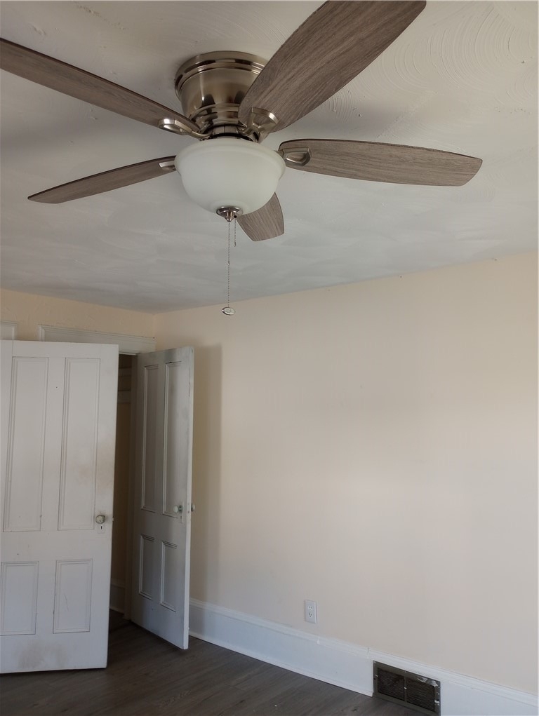 410 Linden Place - Photo 20