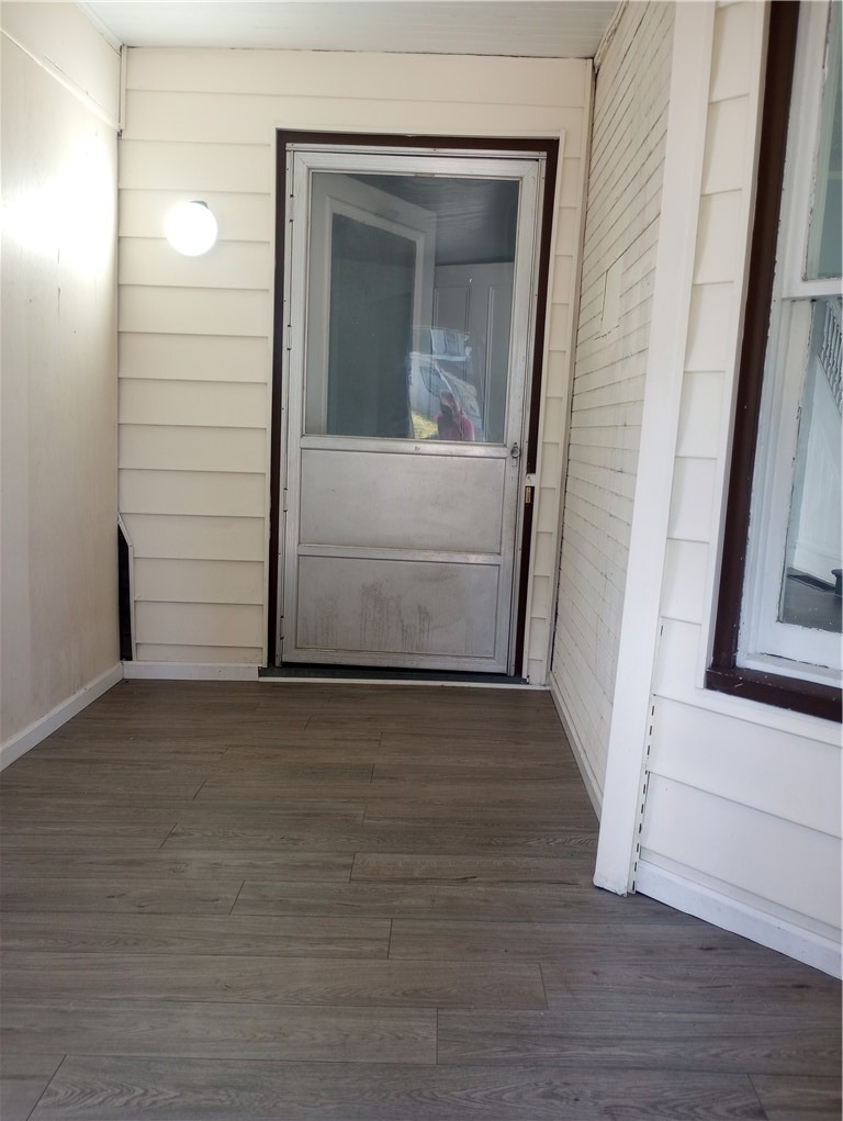 410 Linden Place - Photo 2