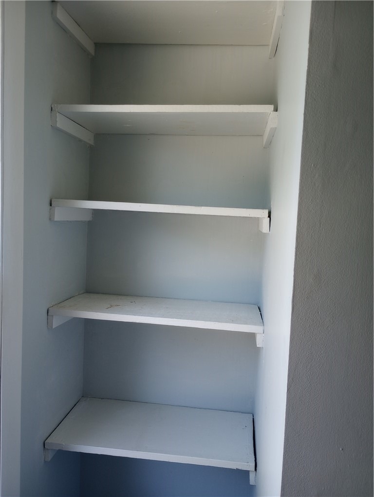 410 Linden Place - Photo 19