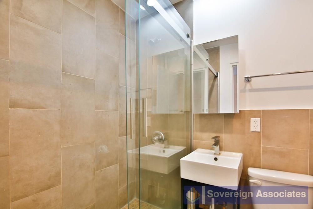 156 East 85th Street - Photo 5