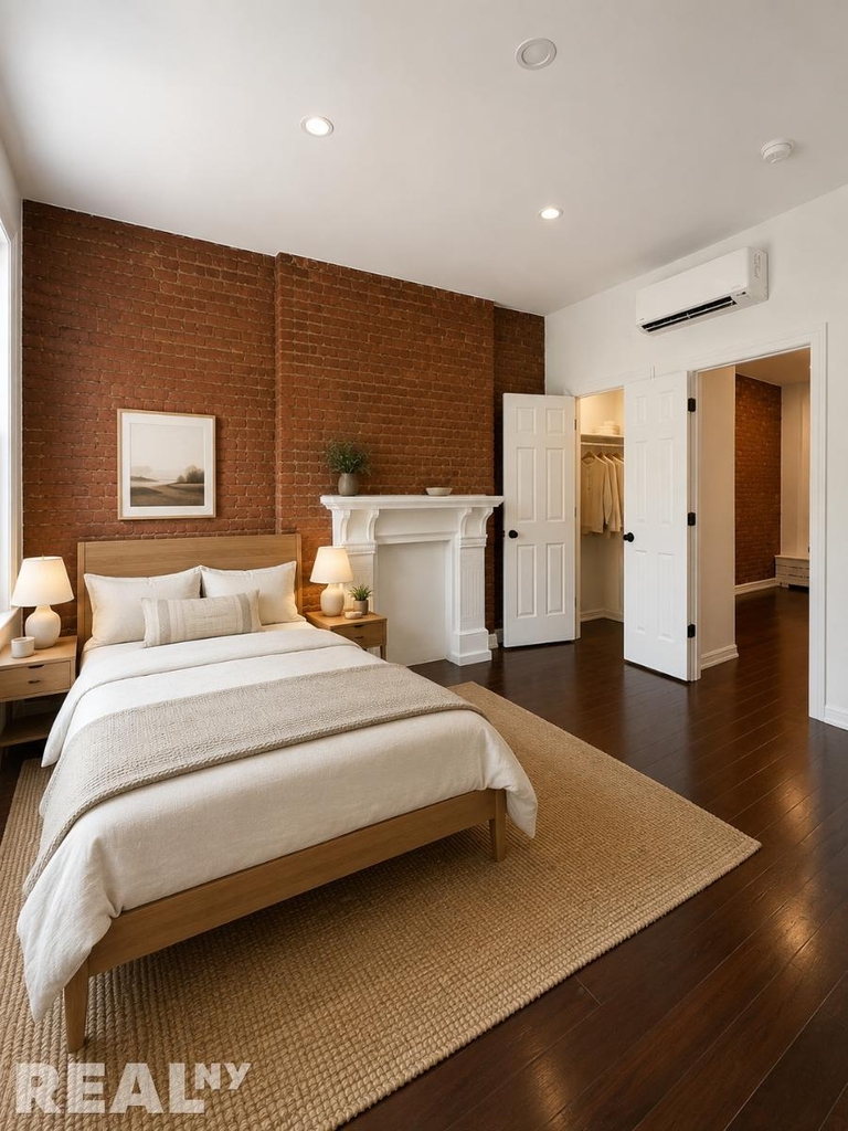 291 Fifth Avenue - Photo 1