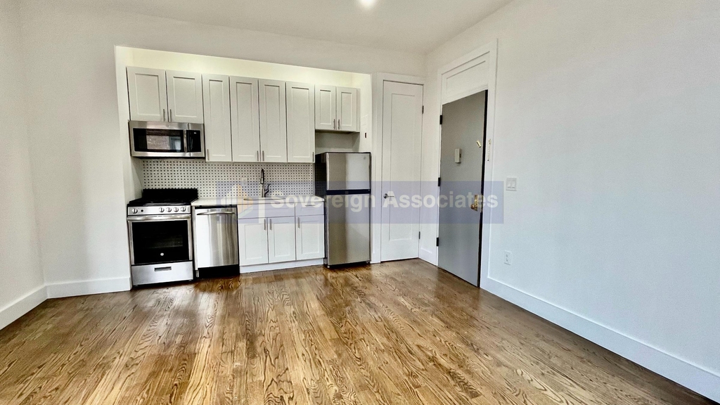 45 Tiemann Place - Photo 1
