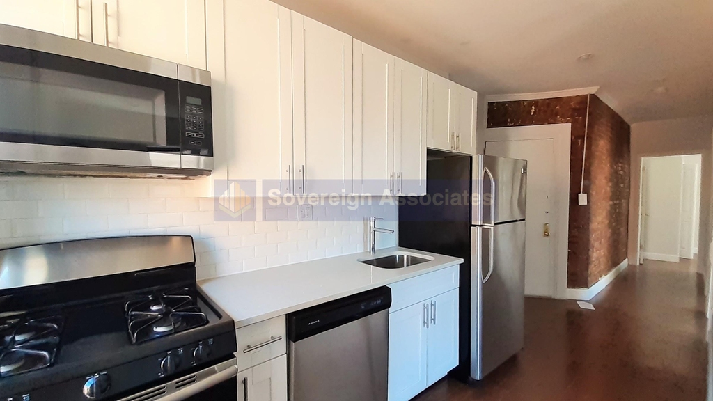 2254 5th Avenue - Photo 3