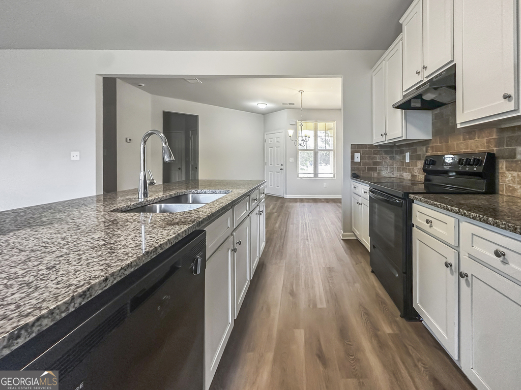 196 Daisy Circle - Photo 5