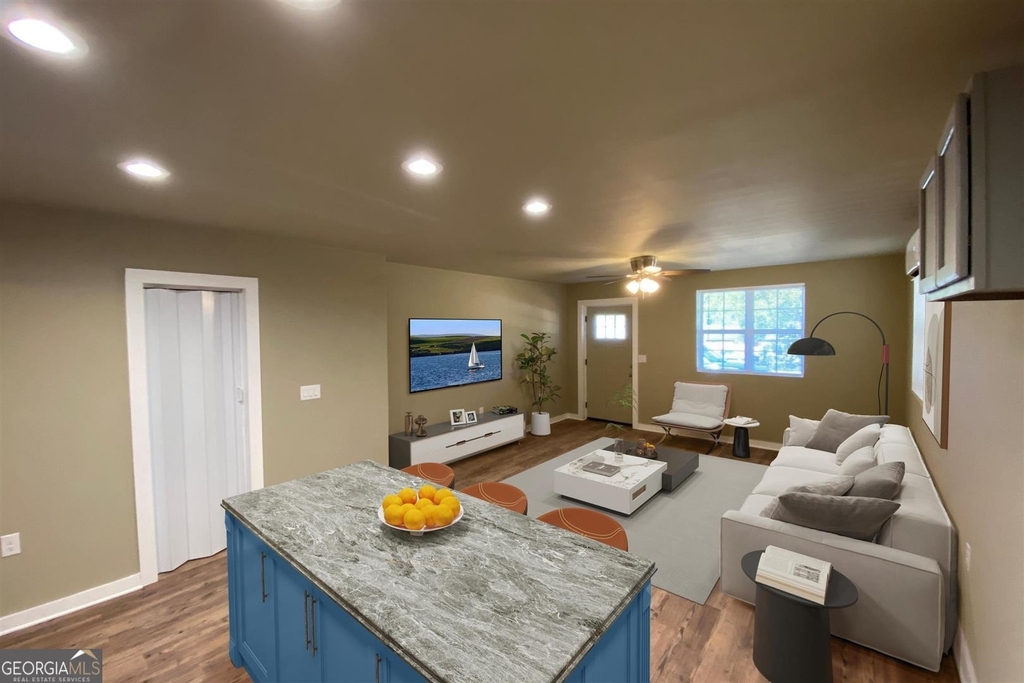 206 Sorrells Street - Photo 5