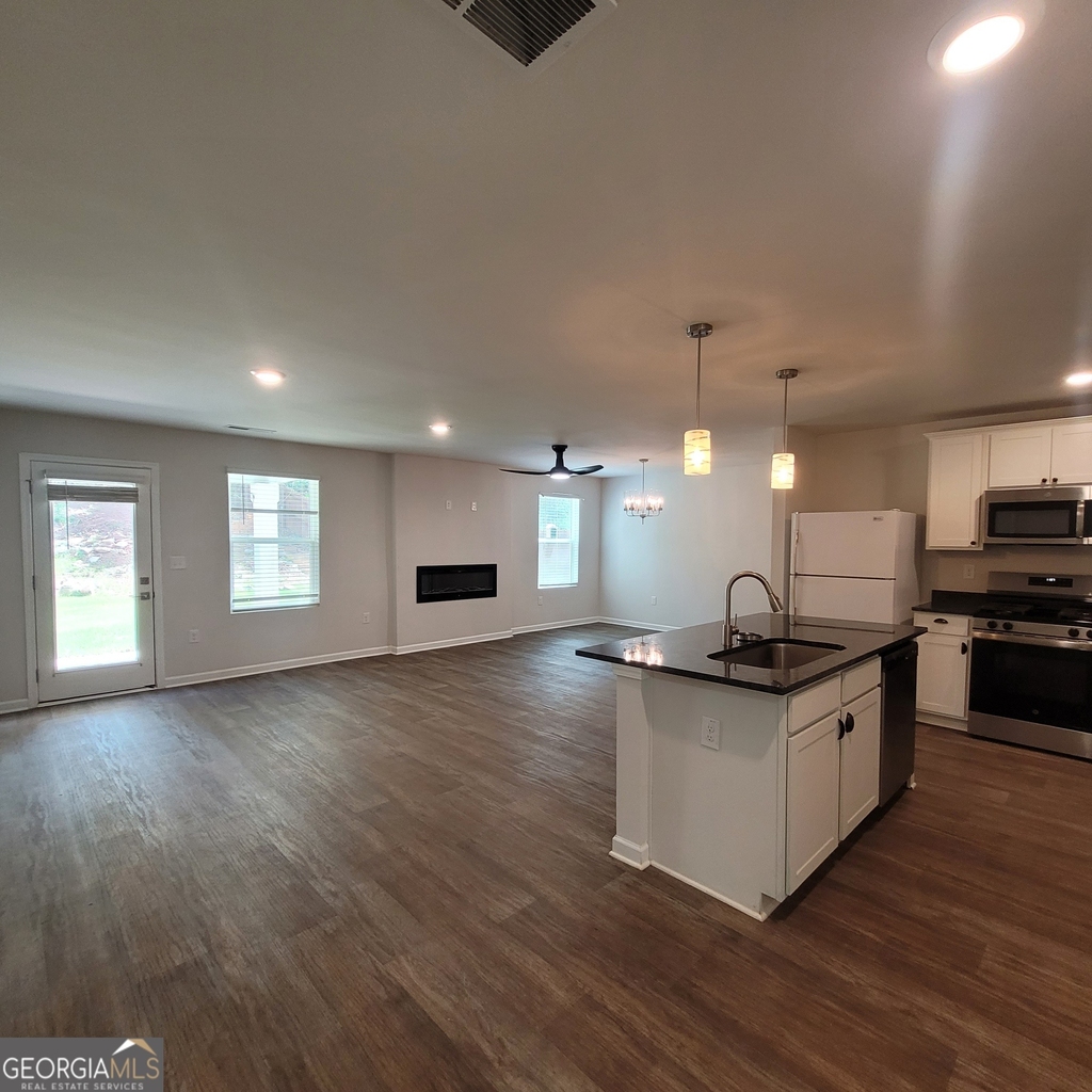 220 River Meadow Drive - Photo 3