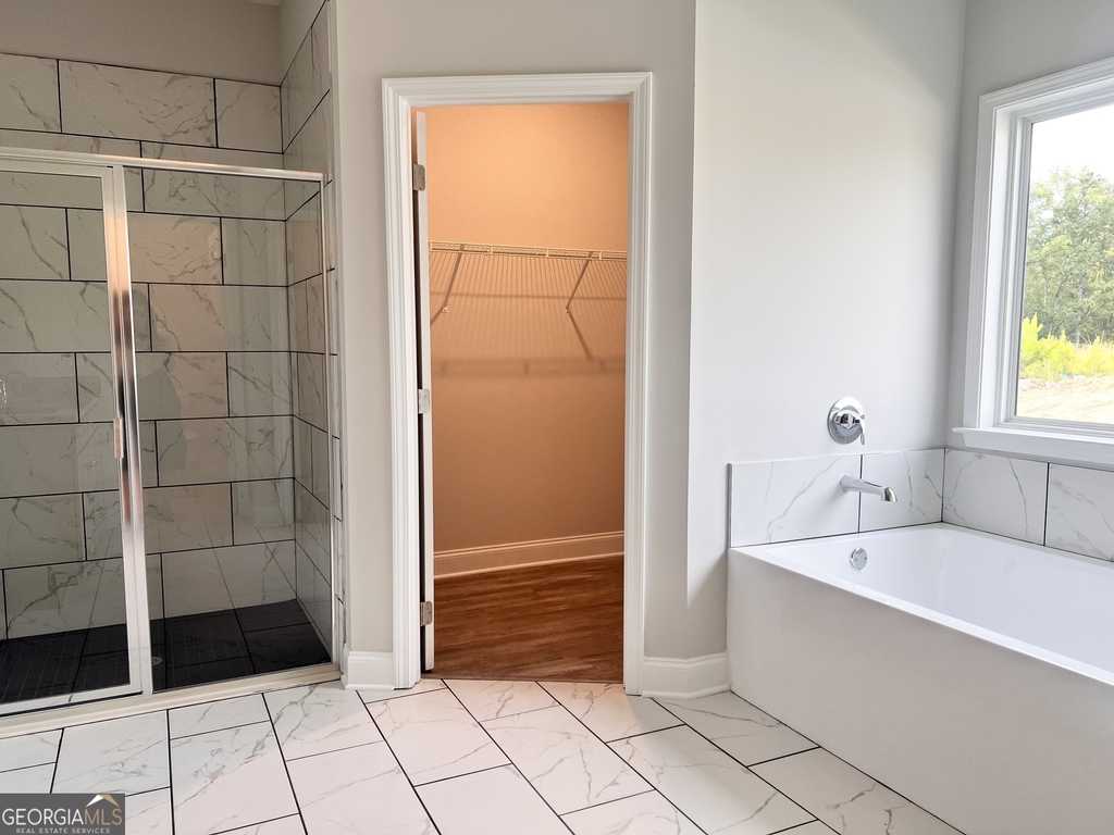 8024 Climbing Ivy Court - Photo 19