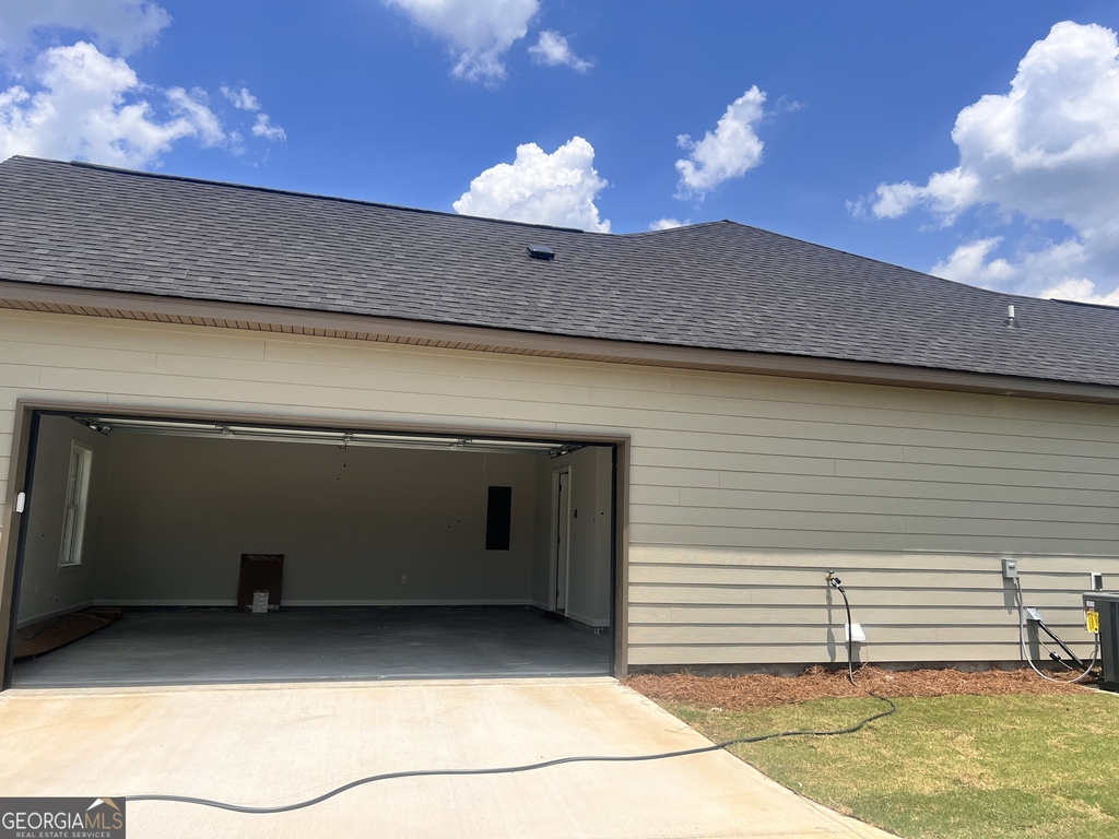 8024 Climbing Ivy Court - Photo 32