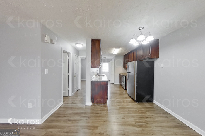 150 Deer Parkway - Photo 2