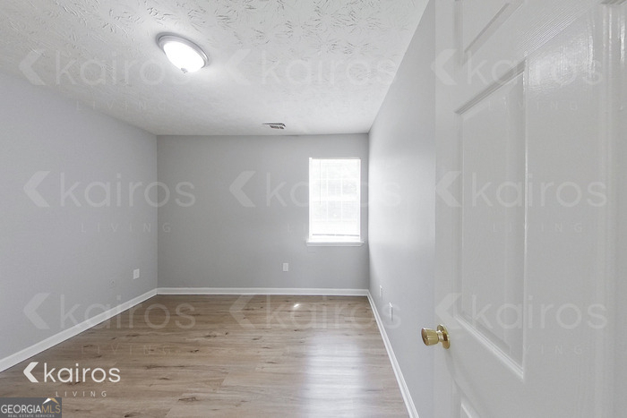 150 Deer Parkway - Photo 9