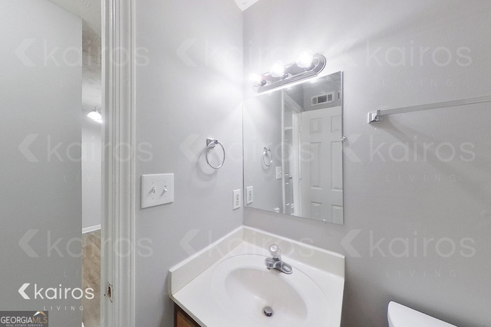150 Deer Parkway - Photo 8
