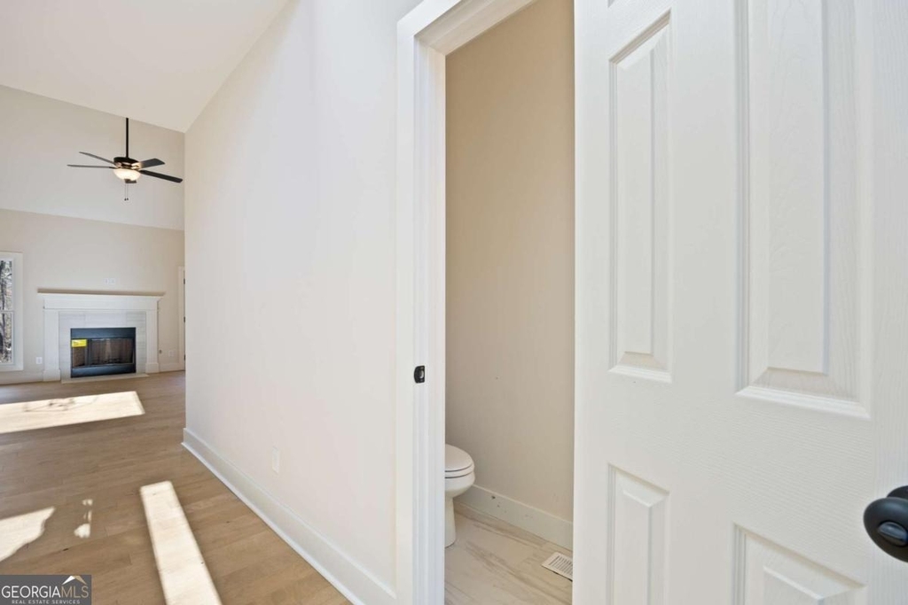 360 Ansley Drive - Photo 4