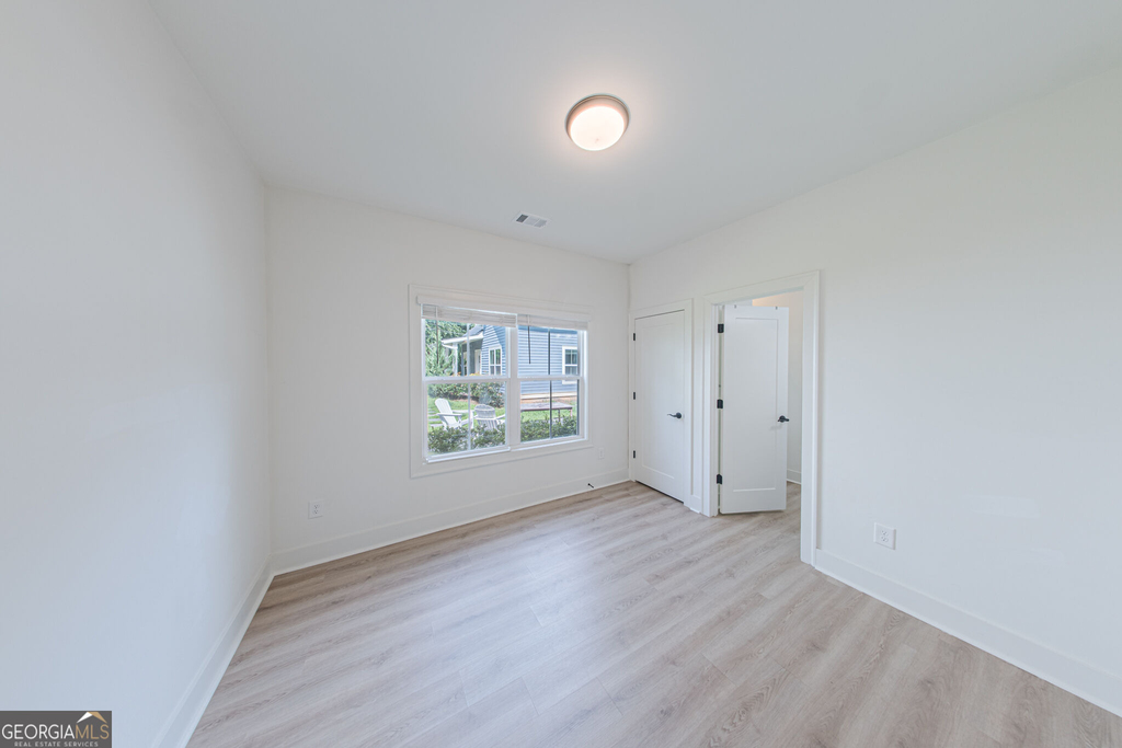 2400 Lowe Street Nw - Photo 6