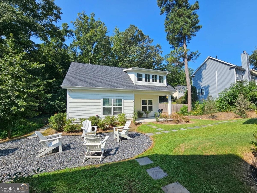 2400 Lowe Street Nw - Photo 1