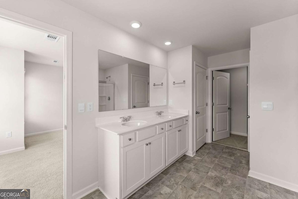 300 Stoneybrook Court - Photo 20
