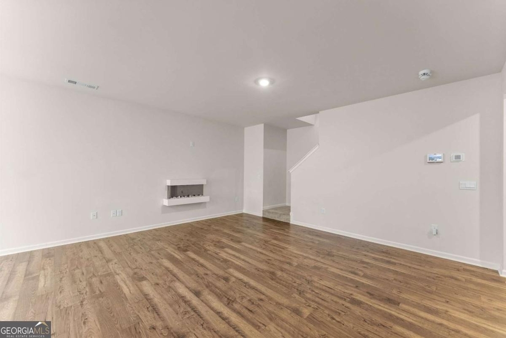 300 Stoneybrook Court - Photo 6