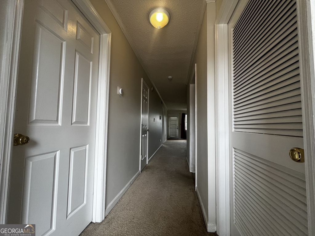 2165 S Milledge Avenue - Photo 1