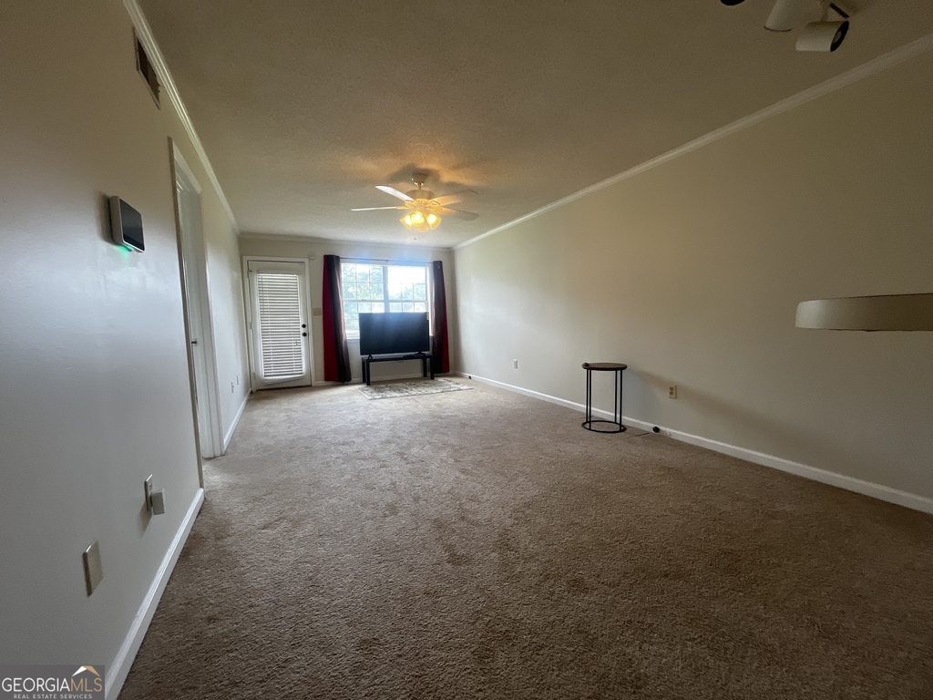 2165 S Milledge Avenue - Photo 5