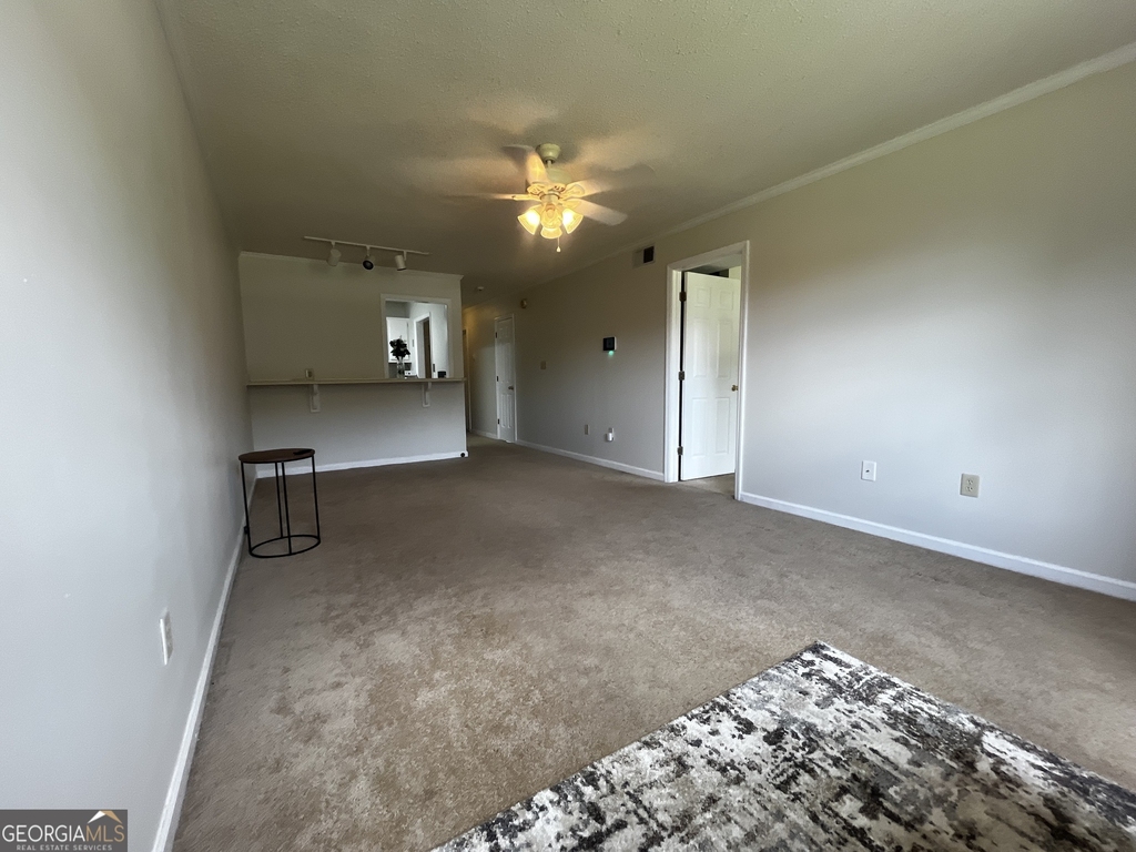 2165 S Milledge Avenue - Photo 6