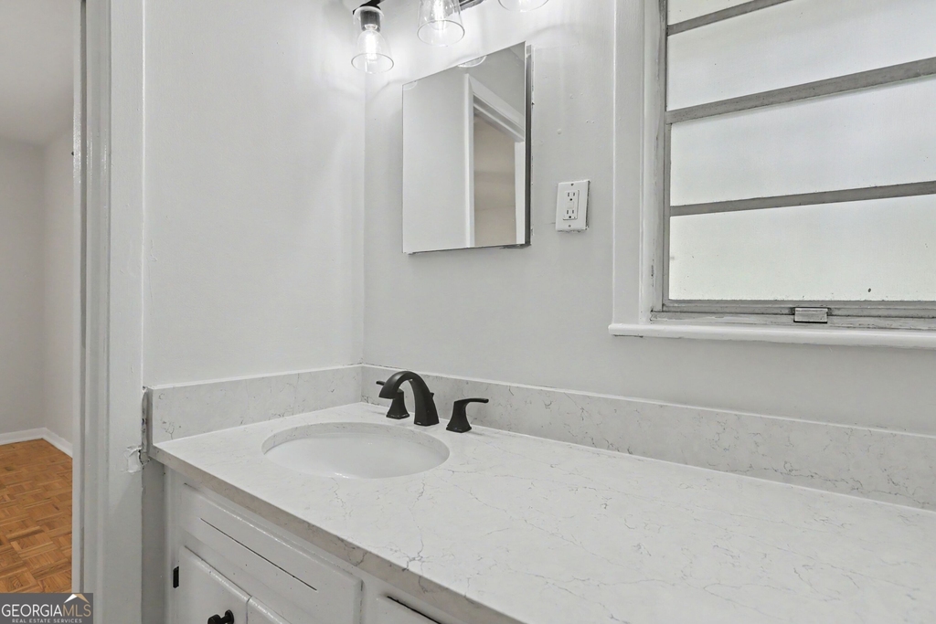3535 Roswell Road Ne - Photo 8