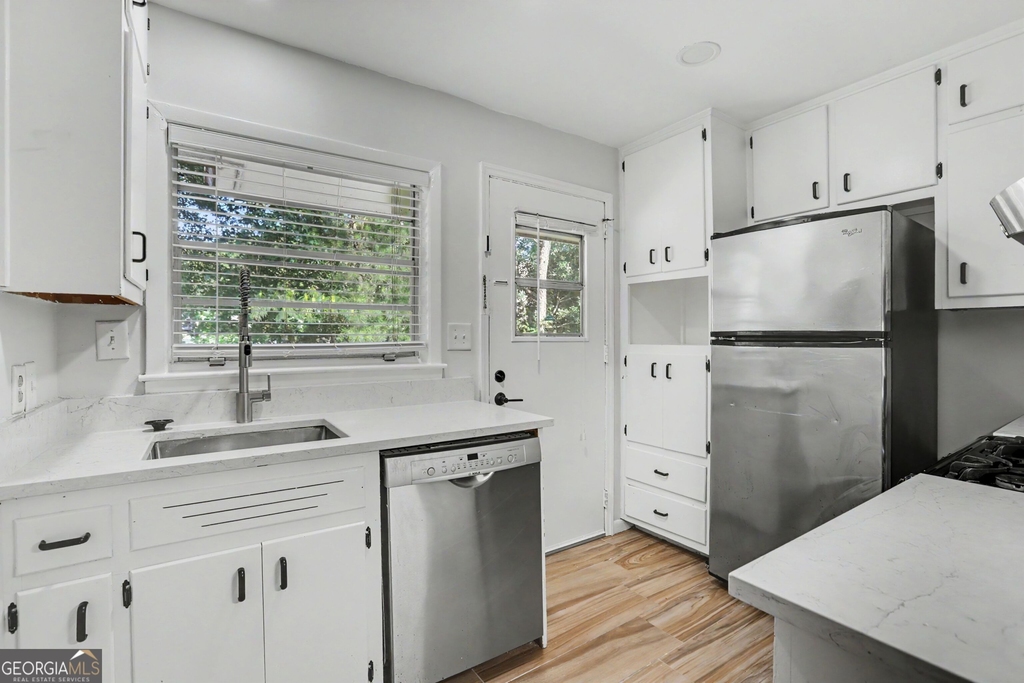 3535 Roswell Road Ne - Photo 5
