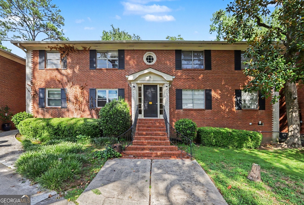 3535 Roswell Road Ne - Photo 0