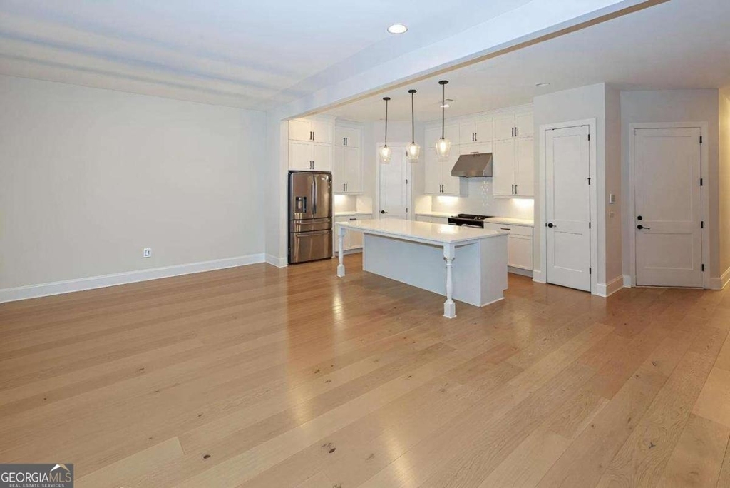 1860 Nw Commons Place - Photo 4