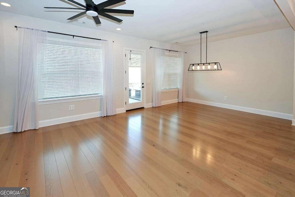 1860 Nw Commons Place - Photo 8