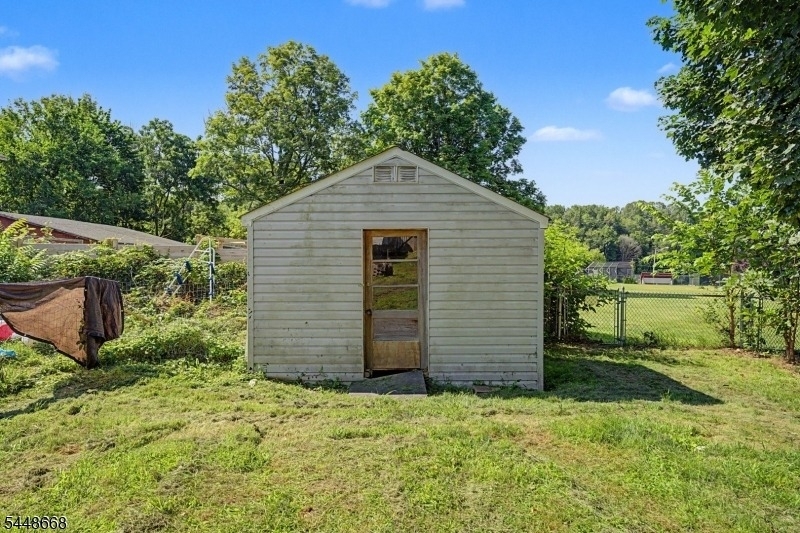 12 High St - Photo 45