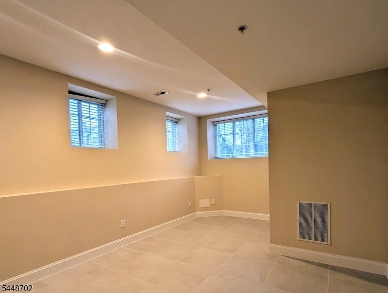 5 Foley Sq - Photo 14