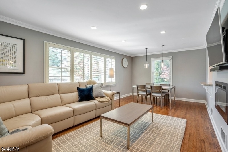 256 Woodland Ave - Photo 16