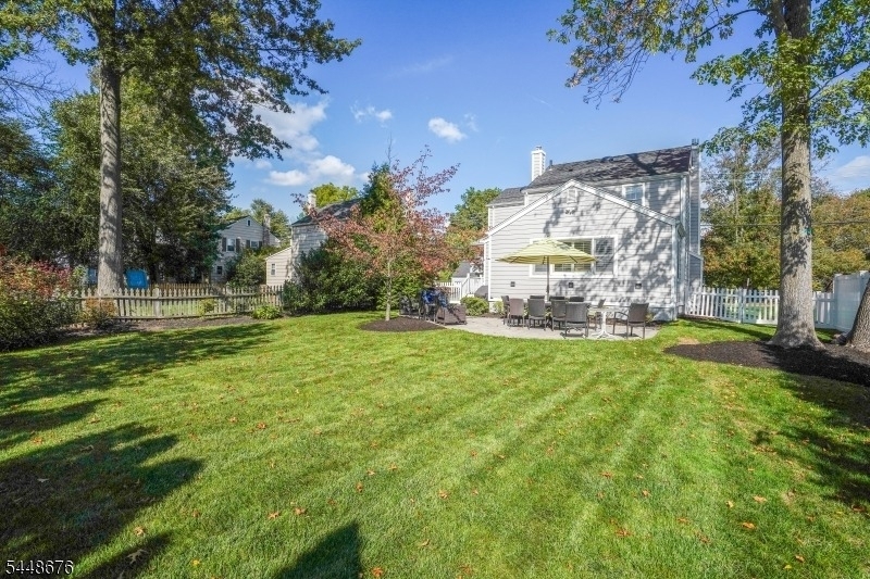 256 Woodland Ave - Photo 33