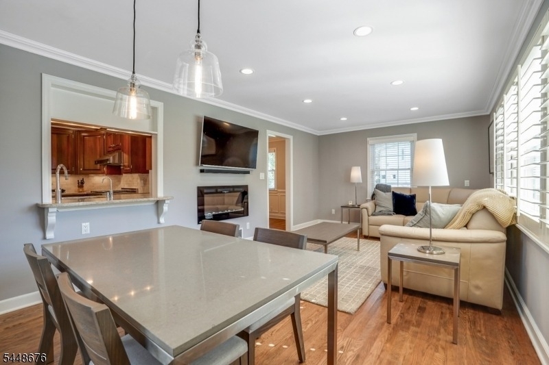 256 Woodland Ave - Photo 17