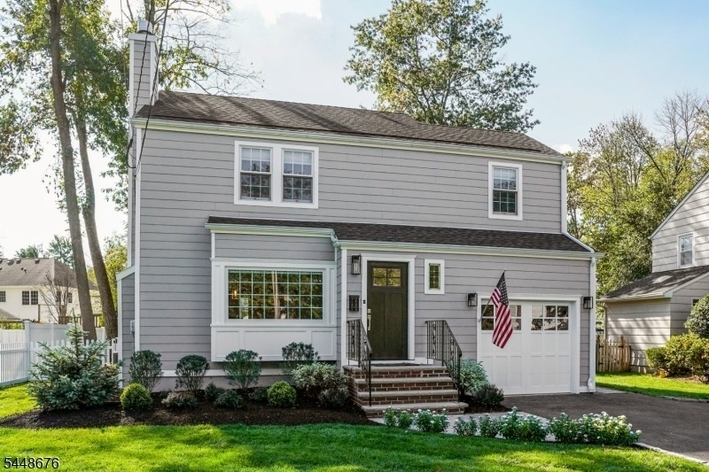 256 Woodland Ave - Photo 0