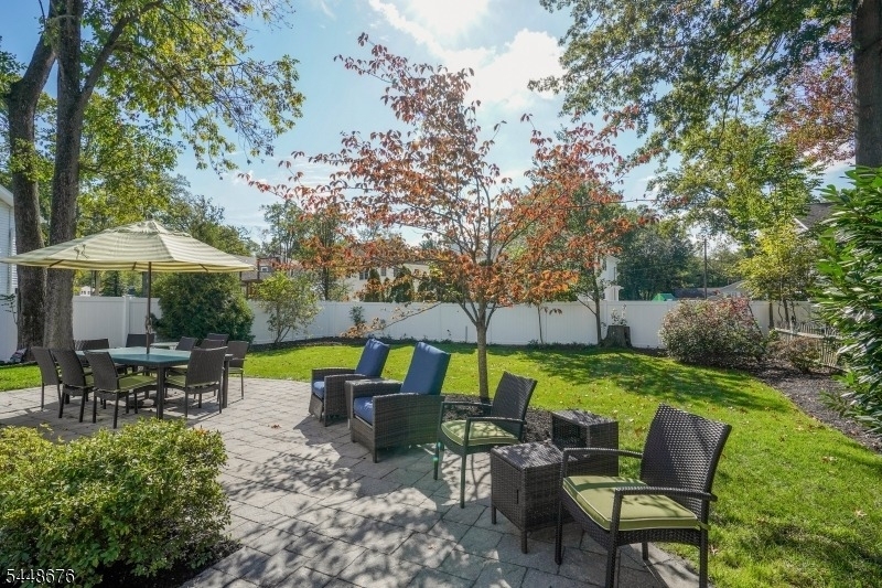 256 Woodland Ave - Photo 31